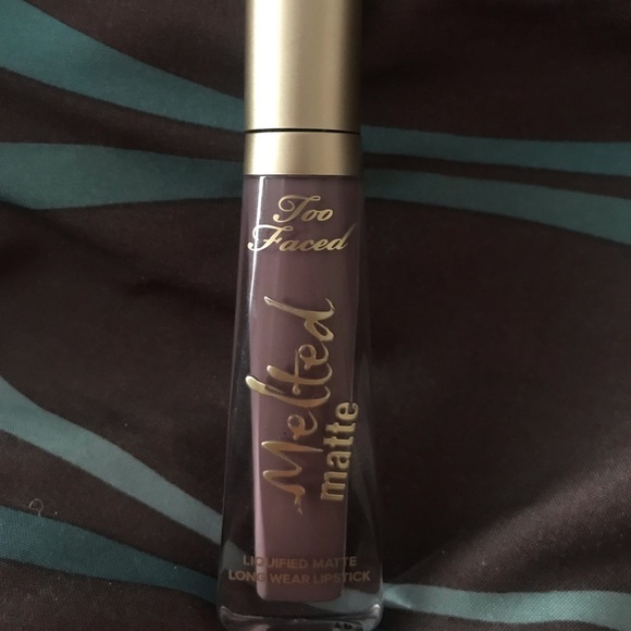 Too Faced Melted Matte Lipstick - Picture 2 of 2